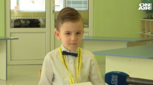Лъчезар Томов – най-младият златен медалист по математика в света!