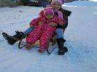Вероника (7 години) и Яна Банчеви 2 години