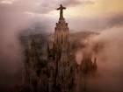 Барселона, Испания   Величественият „Храм на...